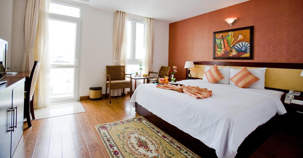 נה טראנג King Town Hotel מראה חיצוני תמונה