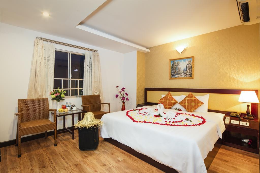 נה טראנג King Town Hotel מראה חיצוני תמונה